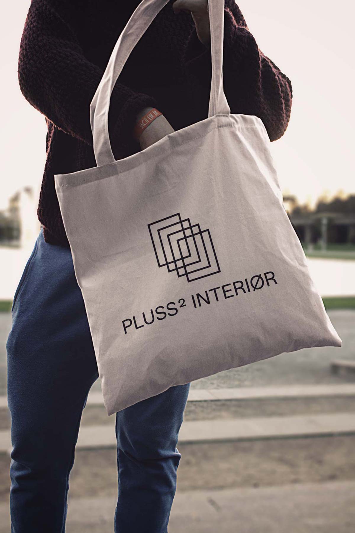 Logo og profil for Pluss 2 Interiør - Design av Havdur Design